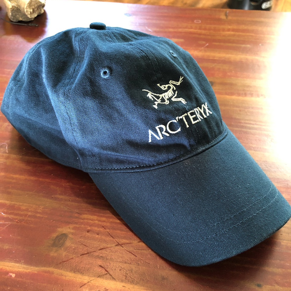 Arc'teryx Bird/Word Cap